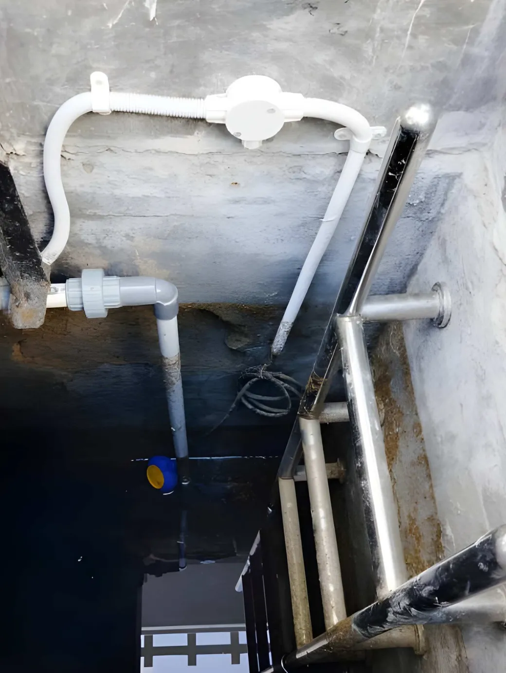 Plumbing service image