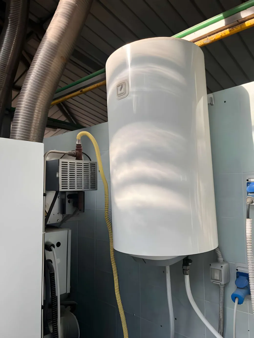 Plumbing service image